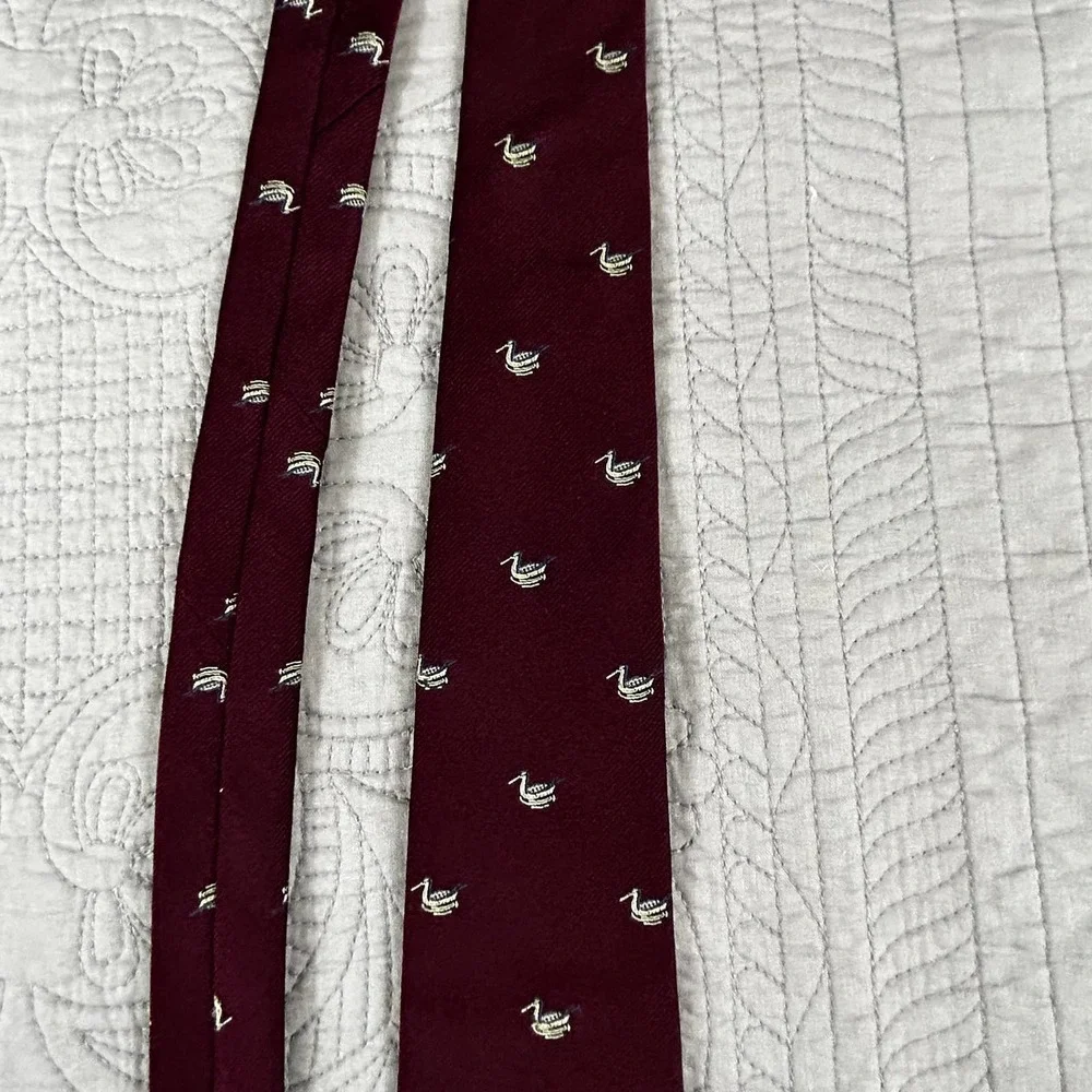Ferrell Reed Ltd. Mens Tie Ducks on a Pond